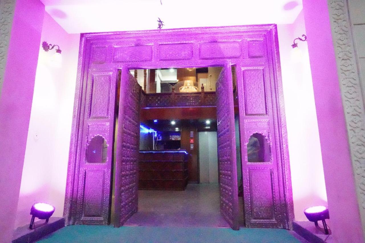 Hotel Jal Mahal Haveli Jaipur Exteriör bild